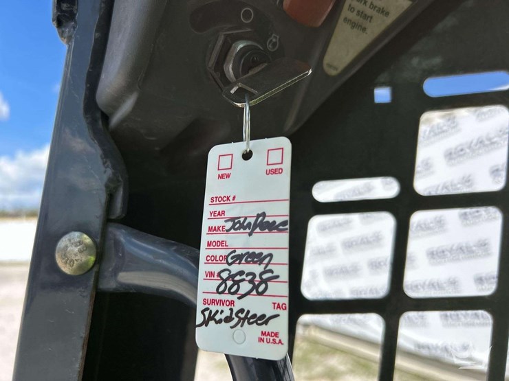 2019-deere-314g-image-16