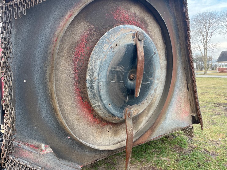 bush-hog-2720-image-19