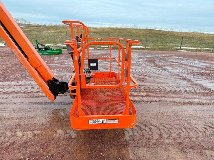 jlg-660sj-image-27