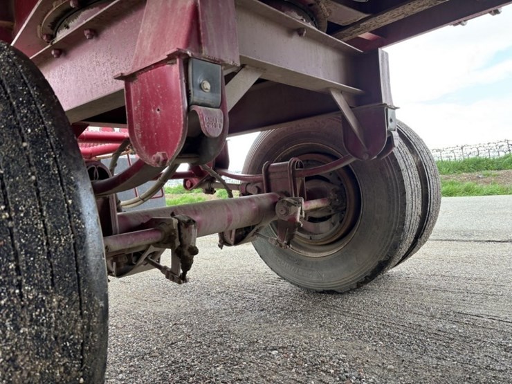 2016-dc-t/a-double-drop-pup-trailer-image-19