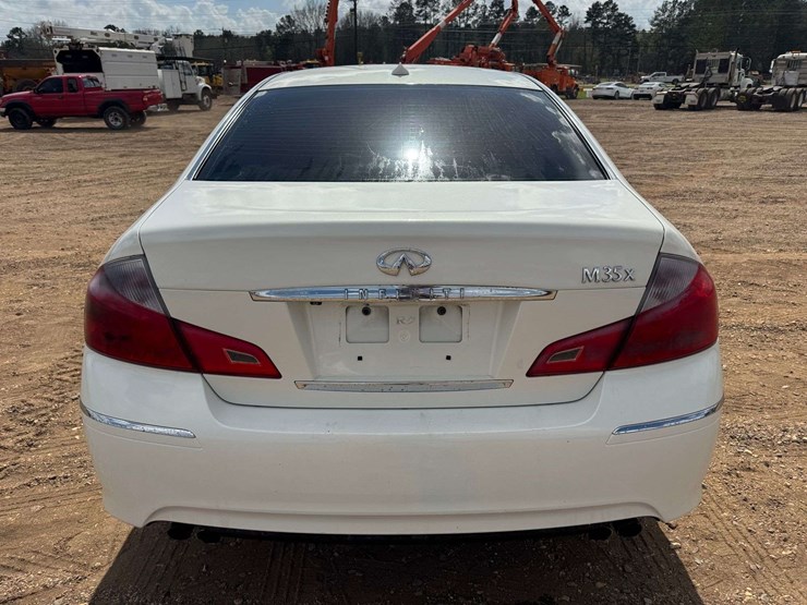 2009-infiniti-m35x-awd-4-door-sedan---188,439-miles-image-6