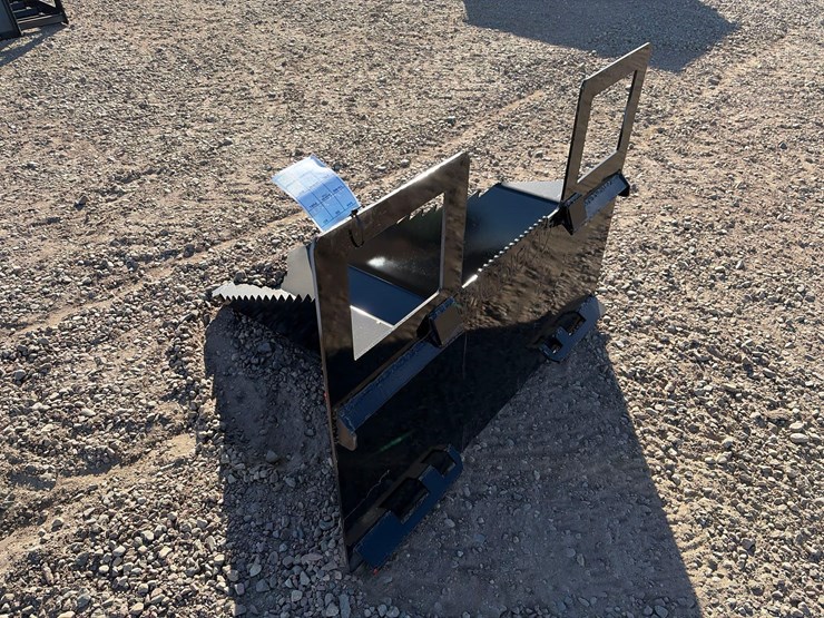 skid-steer-spade-bucket-image-4