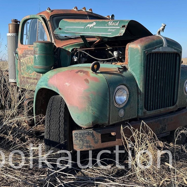 MACK B61