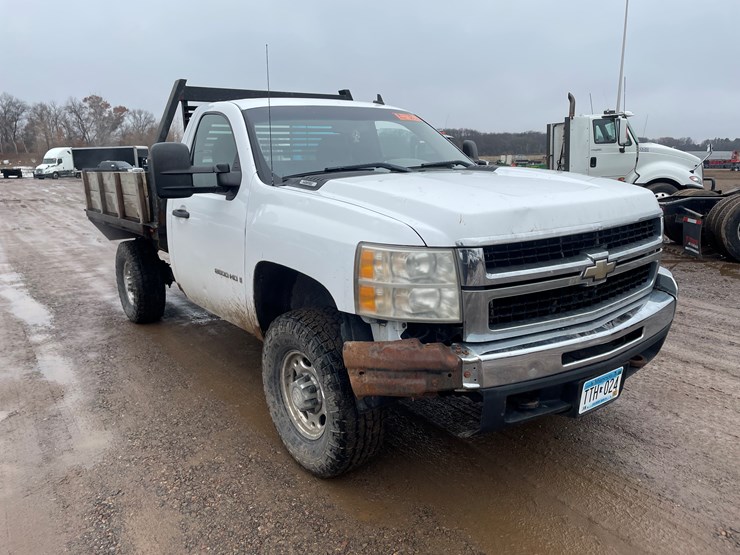 2009-chevrolet-silverado-2500-image-4