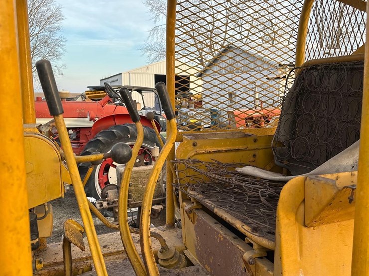 ih-td-9b-crawler-diesel-(sn#-855)-(hess)-image-16