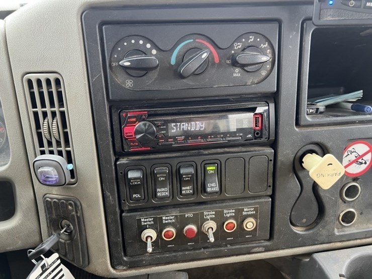 2008-vactor-2110-image-31