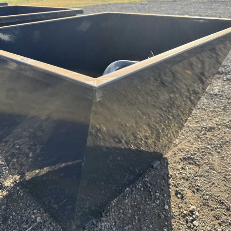 #101 • Mobile Self-Loading Dumping Hoppers