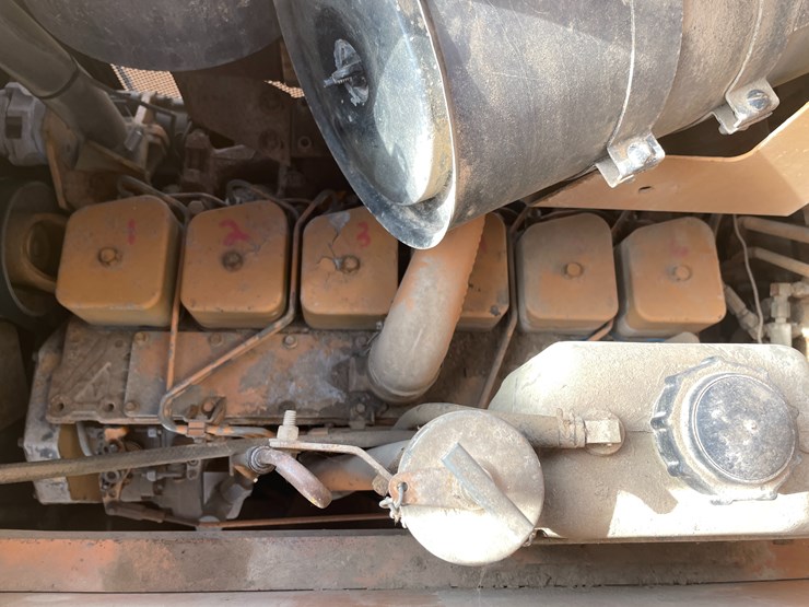 1990-case-850g-image-31