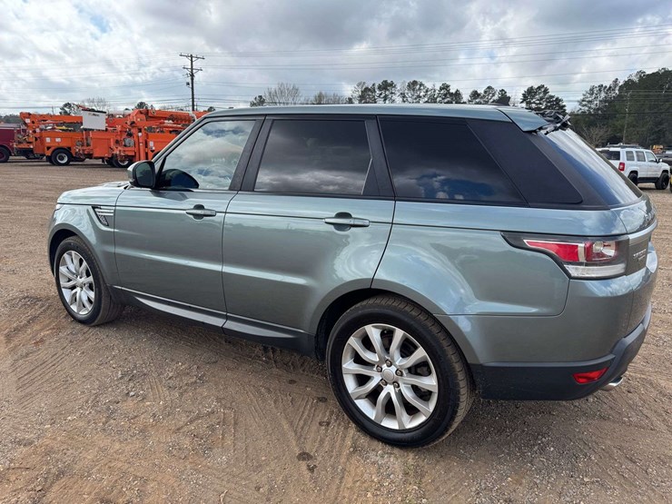 2016-land-rover-range-rover-image-4