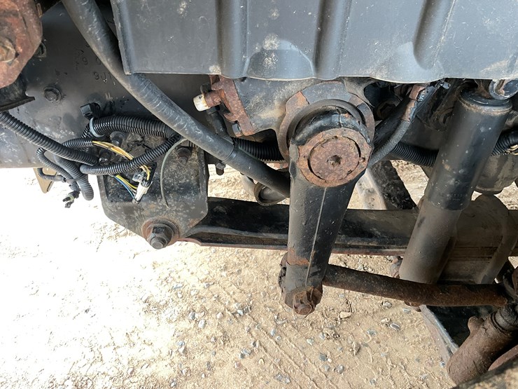 #1037-•-2009-international-navistar-fuel-truck-(has-mn-title)-image-15