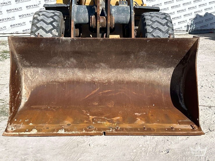 2004-deere-544j-image-21