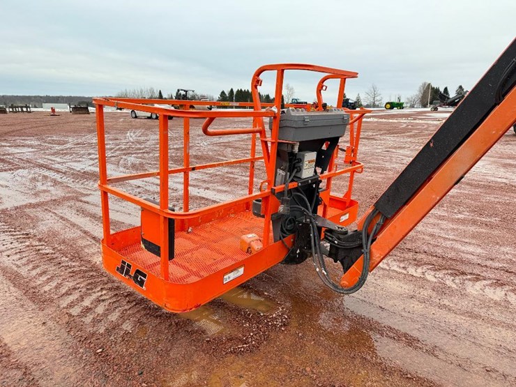 jlg-660sj-image-31