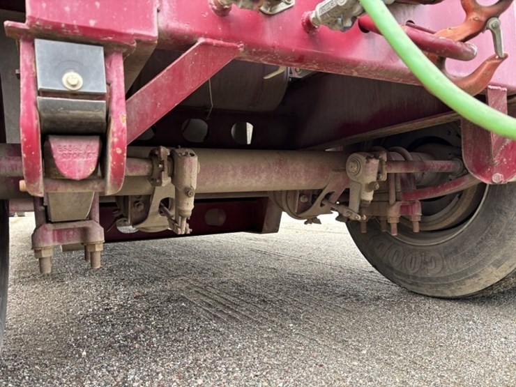 2016-dc-s/a-double-drop-trailer-image-16