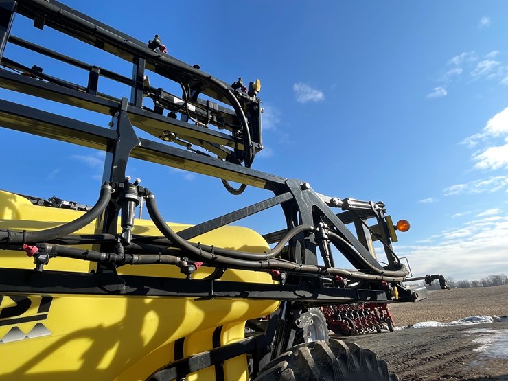 #106-•-fast-9613ft-pull-behind-sprayer-(one-owner)-image-10