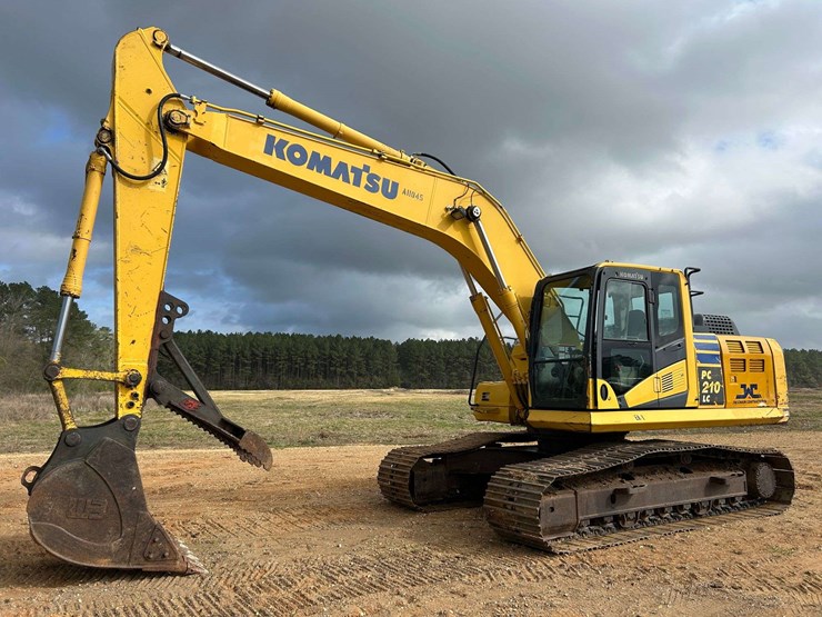 2015-komatsu-pc210-lc-10-image-1