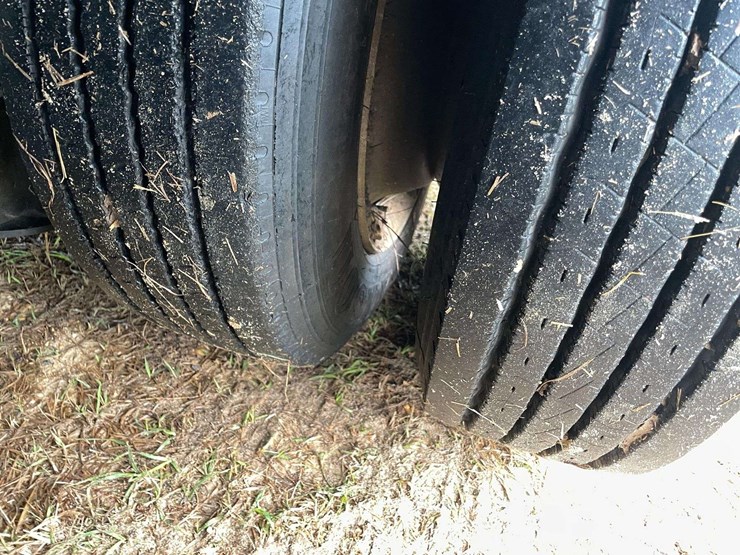 2009-viking-lowboy-image-25