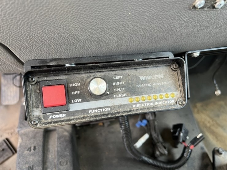 2012-gmc-sierra-extra-cab-4x4-pickup-image-29