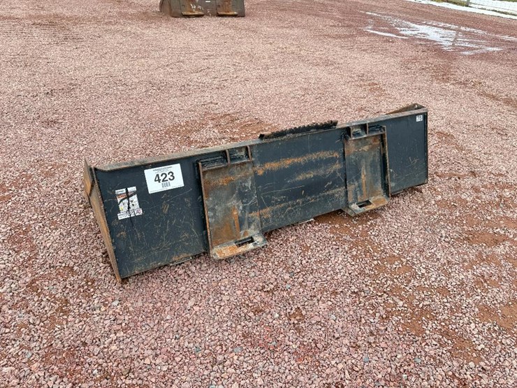 #423-•-lot-423-image-5