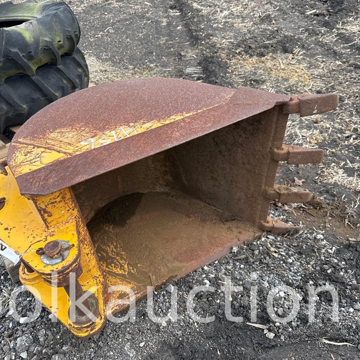 BACKHOE BUCKET (WF)