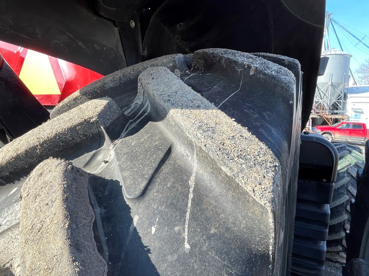 case-ih-magnum-315-image-44