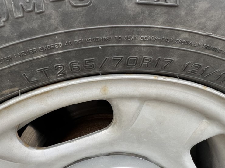 2018-gmc-sierra-2500-image-18