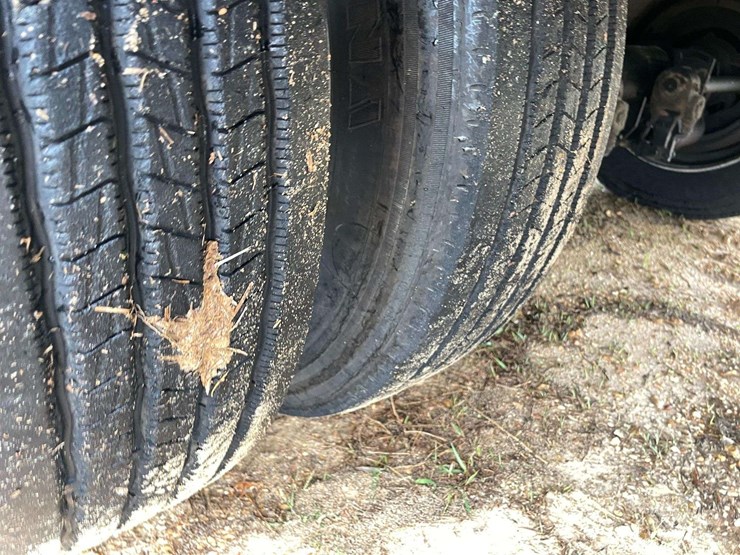 2009-viking-lowboy-image-28