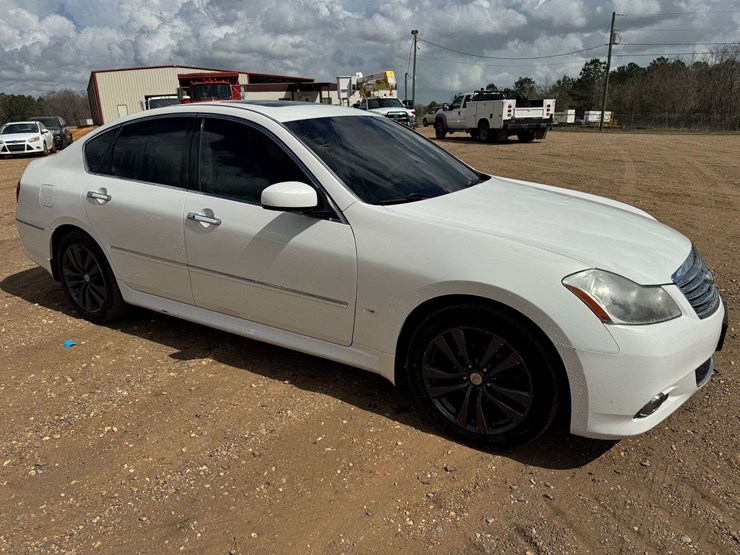 2009-infiniti-m35x-awd-4-door-sedan---188,439-miles-image-2