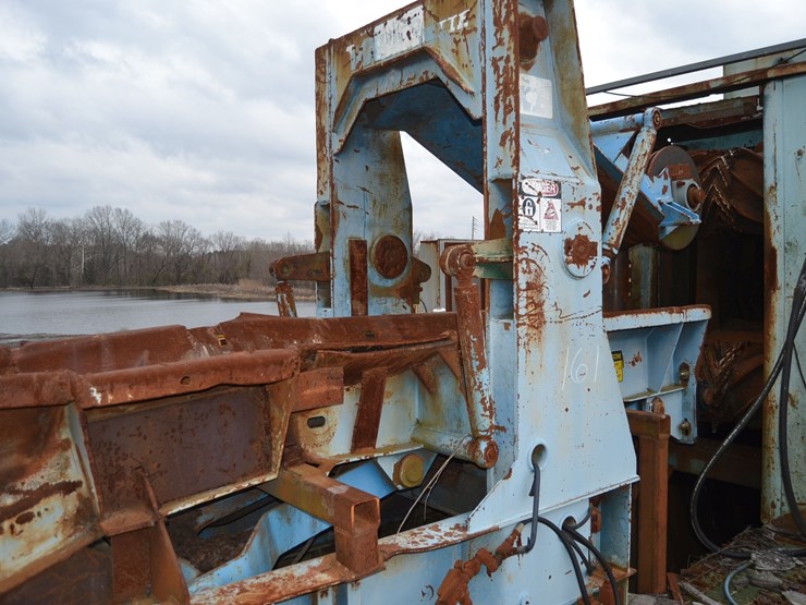 vkb-15'-infeed-to-debarker-w/-hold-down-no-drive-image-1