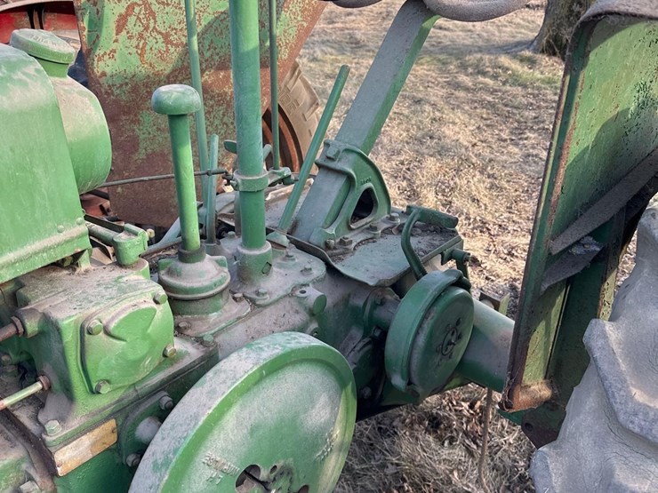 john-deere-b-image-12