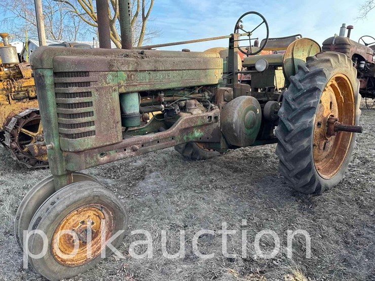 john-deere-b-image-1