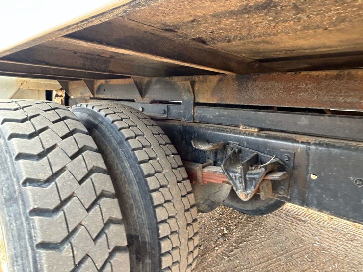 1999-international-4700-image-21