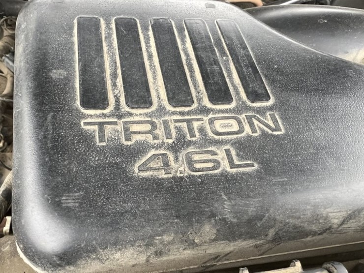 2009-ford-f150-xl-image-15