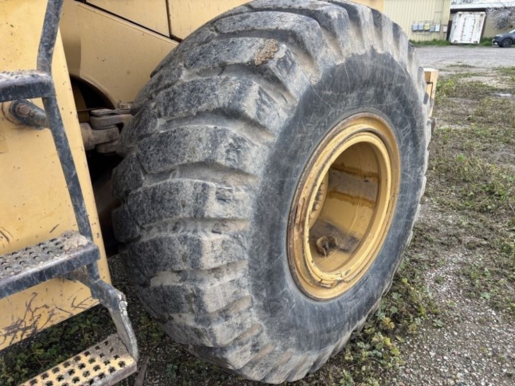 1995-caterpillar-950f-image-11