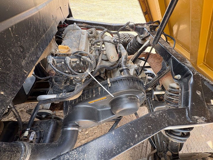 2020-caterpillar-cuv85-4-door-4x4-utv-(1,090-hours)-image-23