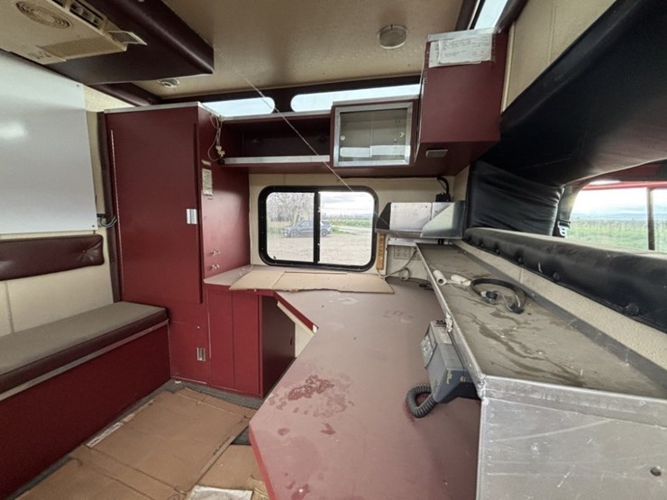 1991-ford-l8000-image-27