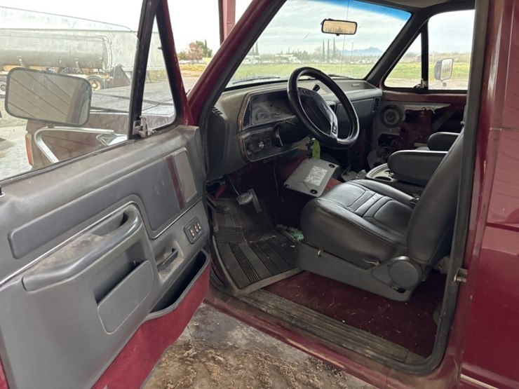 1991-ford-bronco-image-17