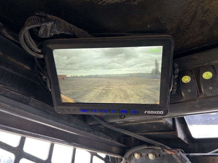 2005-john-deere-320-image-20