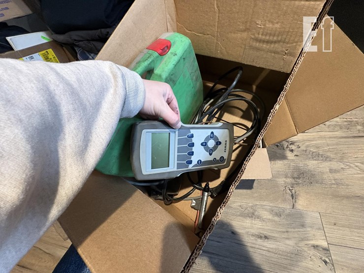 claas-variant-360rc-image-16