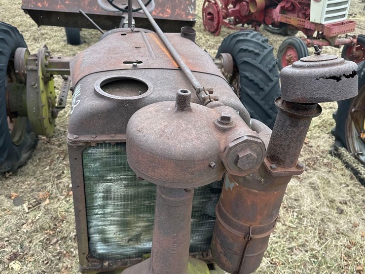 international-f30-image-3