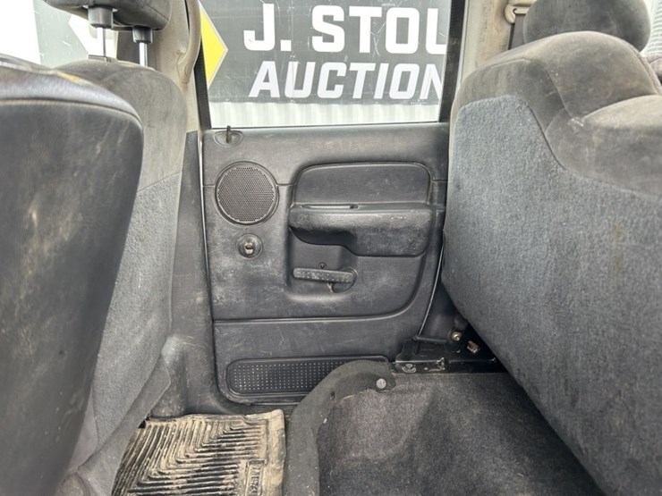 2005-dodge-ram-2500-image-21