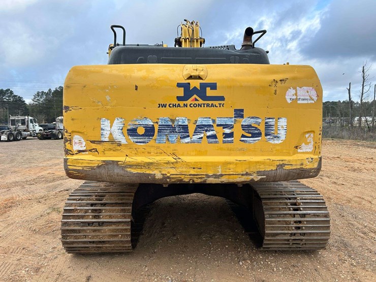 2015-komatsu-pc210-lc-10-image-7