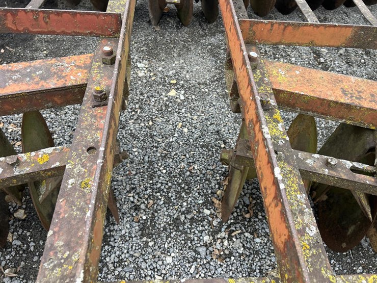 case-ih-370-image-16