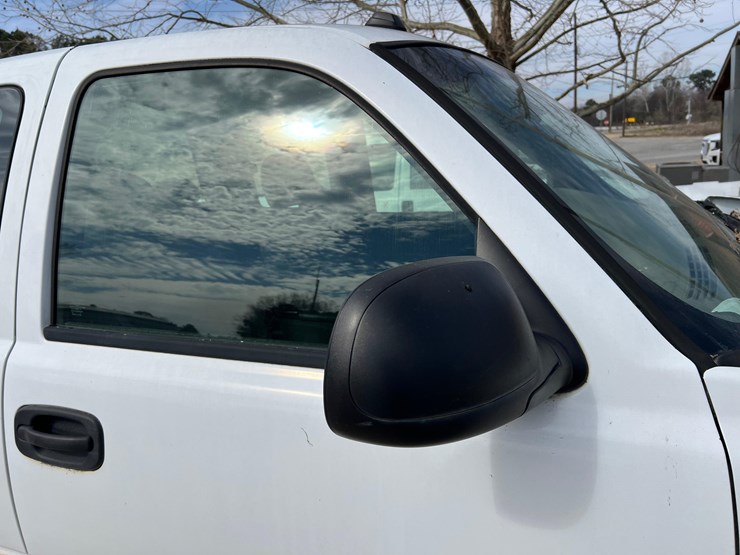 chevrolet-2500hd-image-17