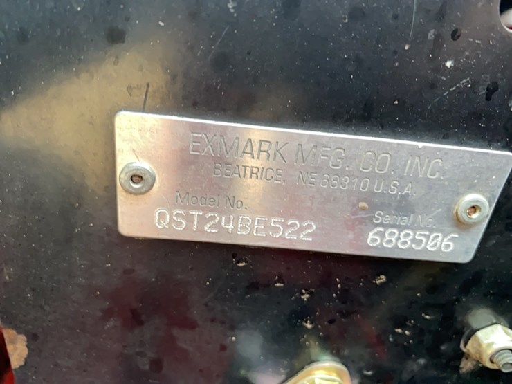 exmark-quest-zero-turn-mower-image-13