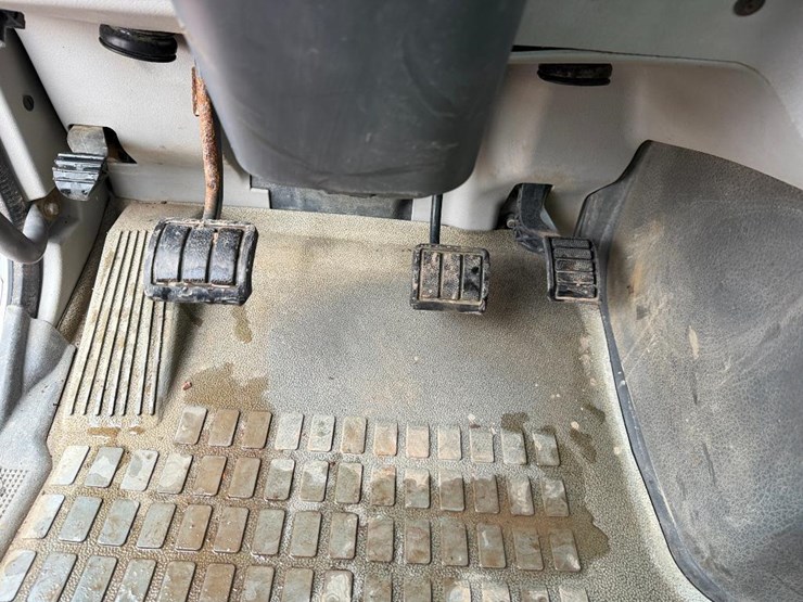 #280-•-lot-280-image-62