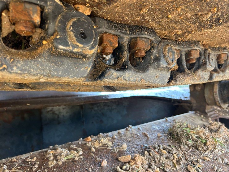 2015-komatsu-pc210-lc-10-image-34