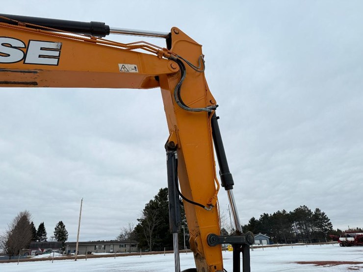 case-cx210d-image-33