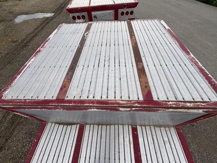 2016-dc-t/a-double-drop-pup-trailer-image-27