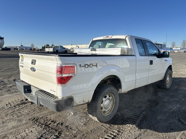 2014-ford-f150-xl-image-5