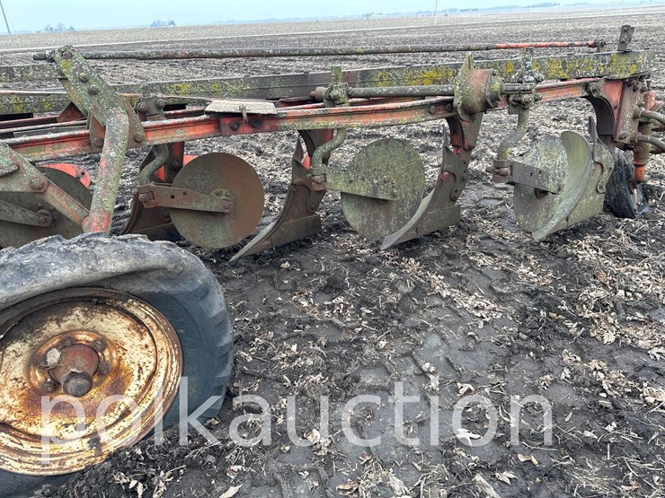 case-6-bottom-pull-type-plow---14"-(hess)-image-5